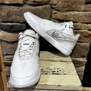 Nike zoom LeBron Nxxt White and Gray‎ Sneakers men’s size 12